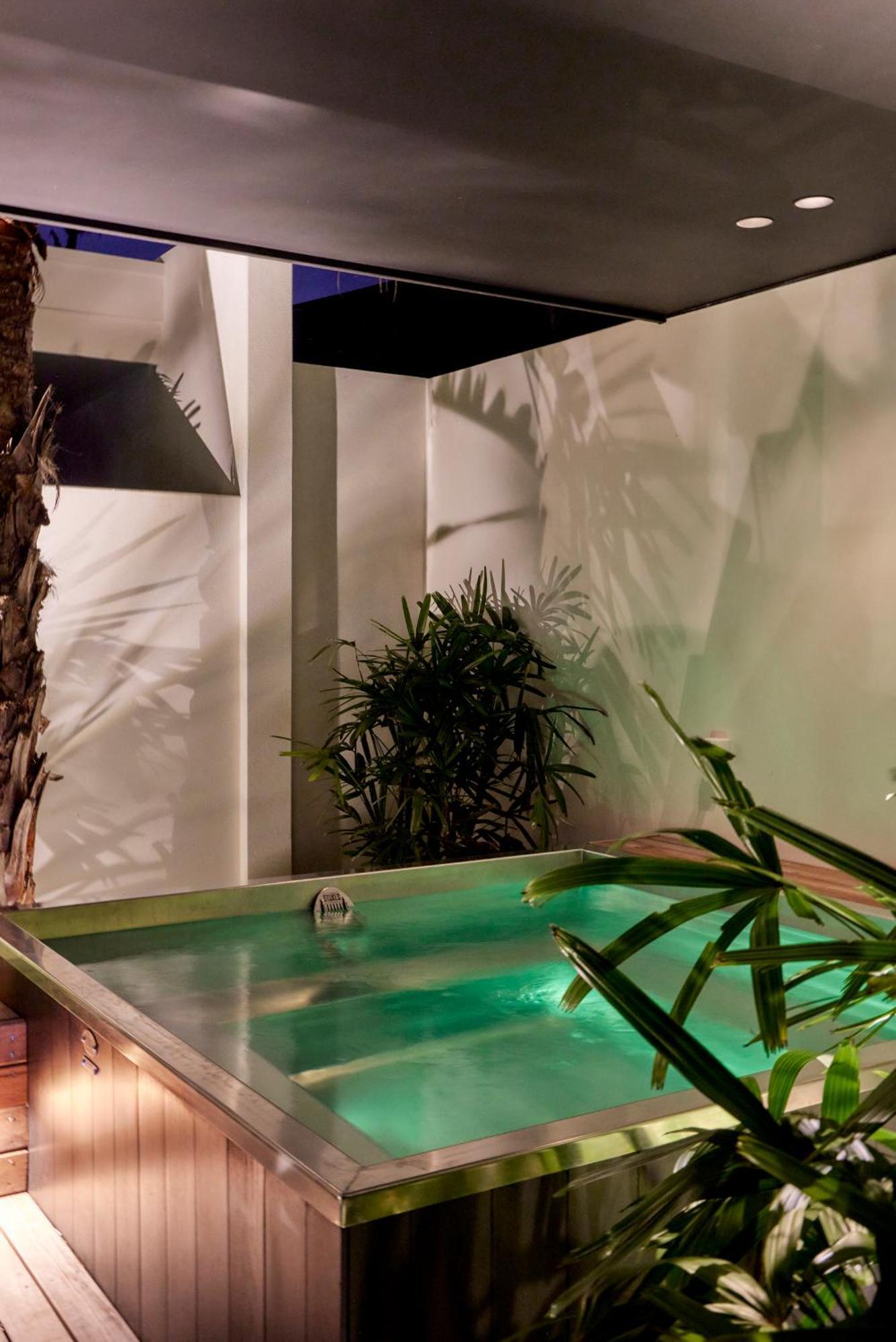 Hotel The Hide Byron Bay Exterior foto